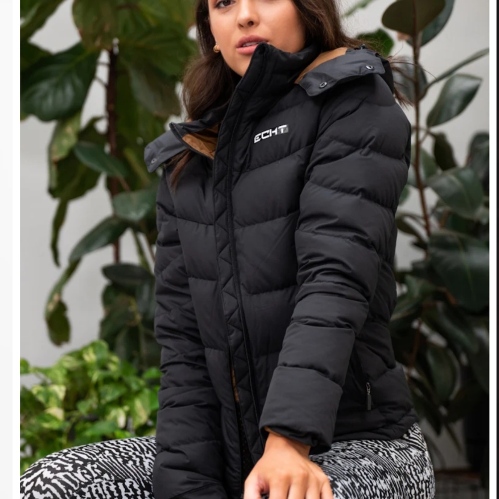 Echt Ladies Essentia Black Puffer Jacket